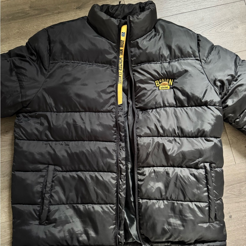 Puffer Coat - Boston Bruins Winter Classic 2016 XL